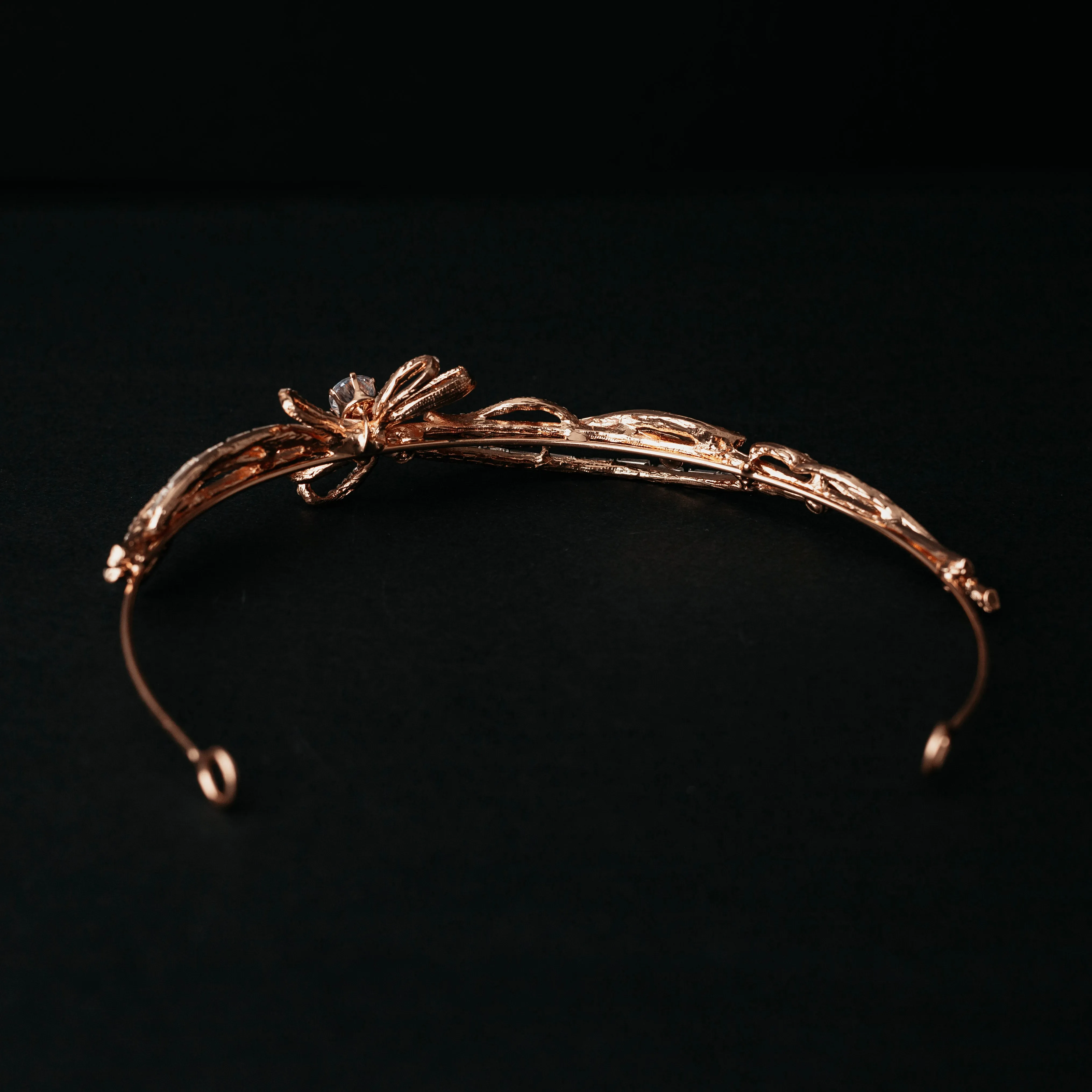 Marial's Bow Tiara Head Band in Gold