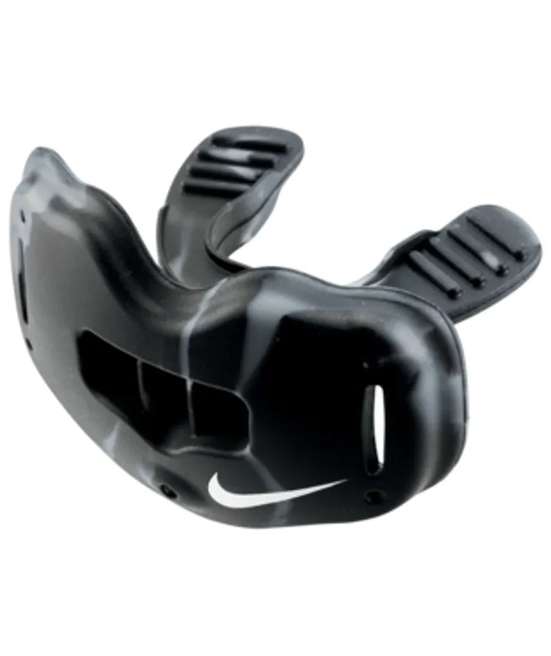 Nike Senior Alpha Lip Protector Mouth Guard